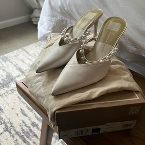 Dolce Vita bridal heels - size 9!
